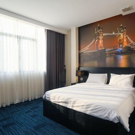 Daisy Hotel Ho Chi Minh City Exterior photo